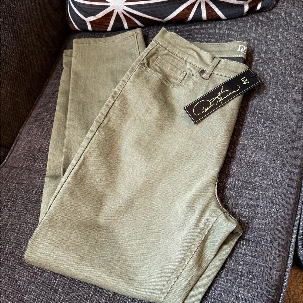DG2 Olive Green Denim Jeans NWT
